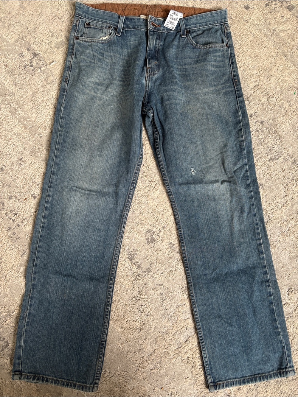 Signature by Levi Strauss Men's Medium Blue Straight Jeans
